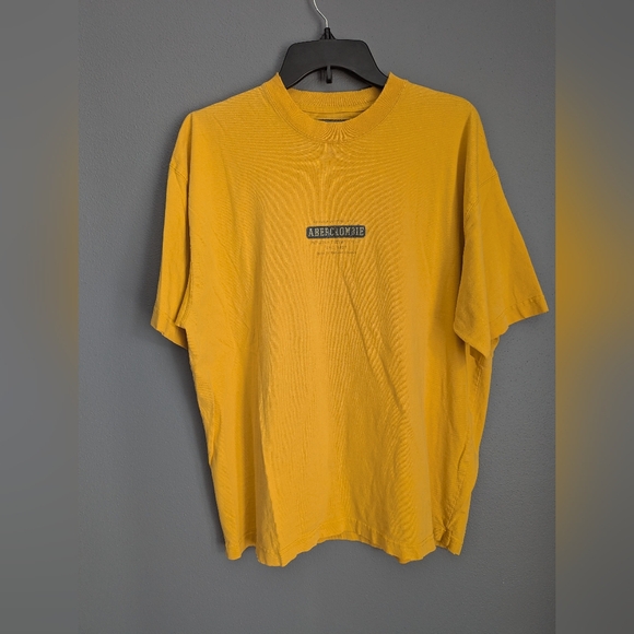 Abercrombie distressed gold and yellow crew neck t-shirt size large vintage
